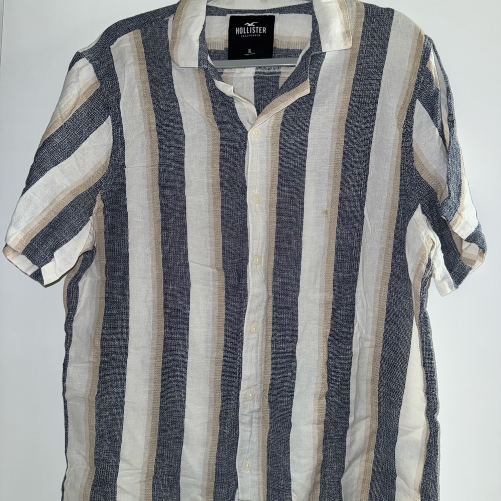 Hollister Blue and White Casual Button Down Shirt